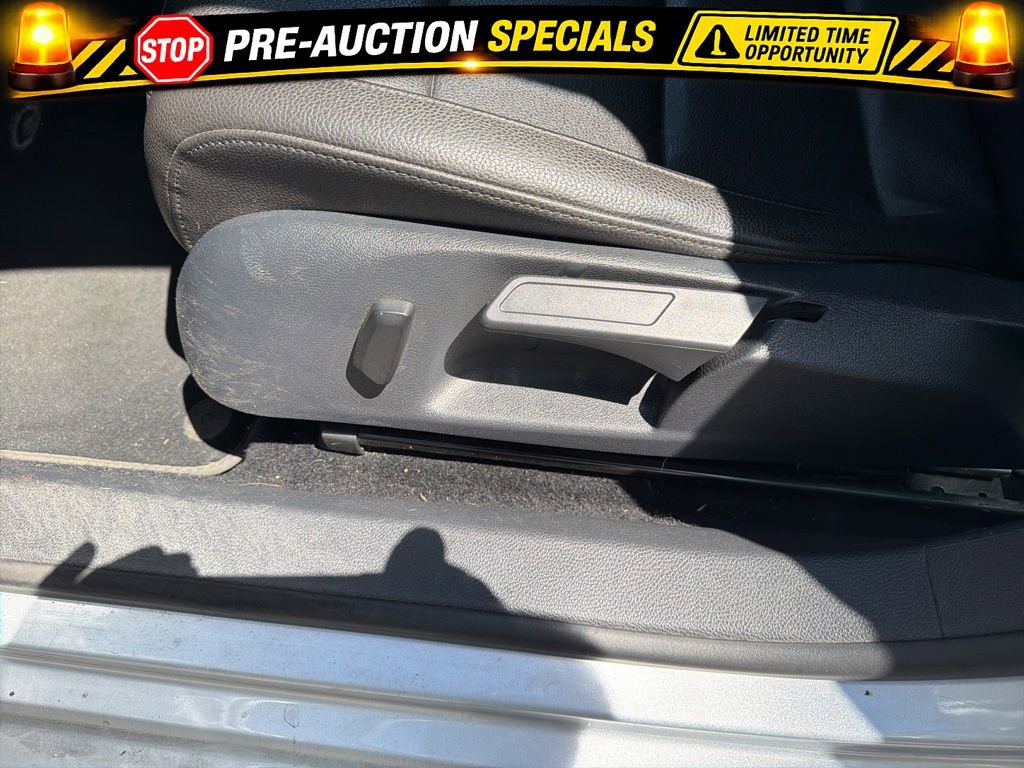 Used 2014 Volkswagen Jetta SE FWD image 36