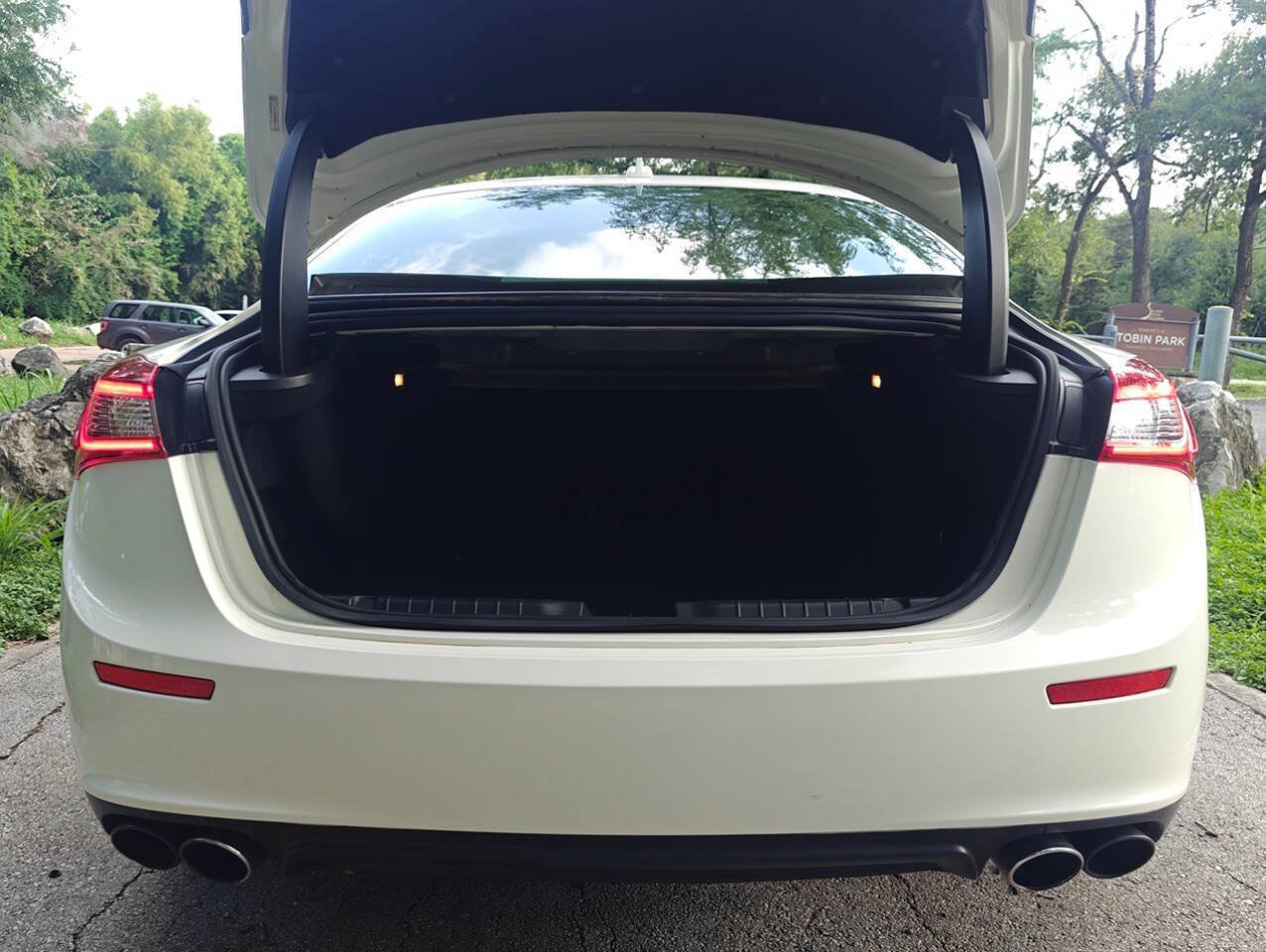Used 2016 Maserati Ghibli S Q4 AWD/4WD image 6