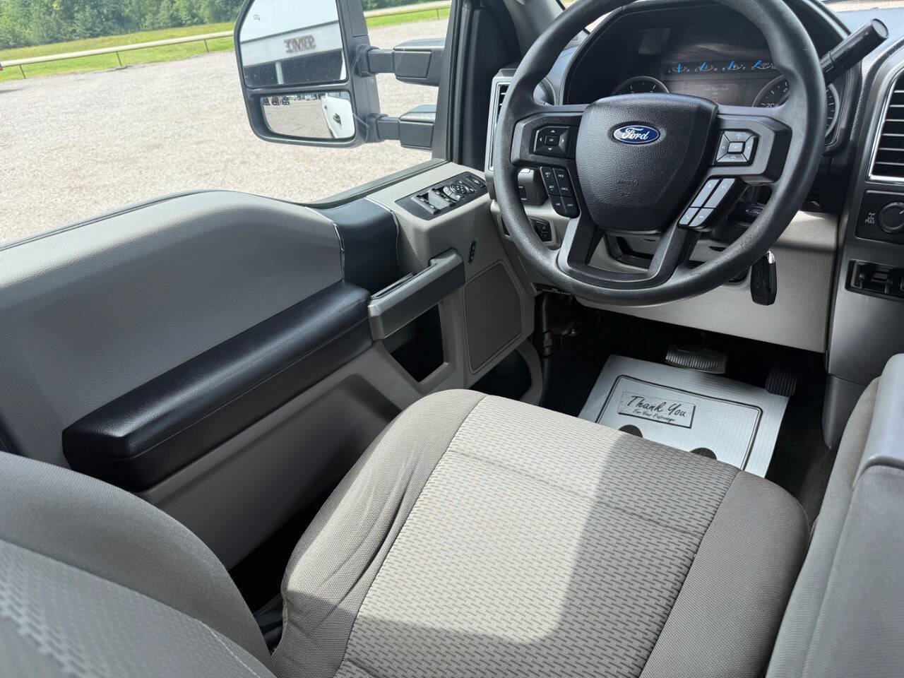 Used 2017 Ford F250 XLT w/ XLT Value Package AWD/4WD image 45