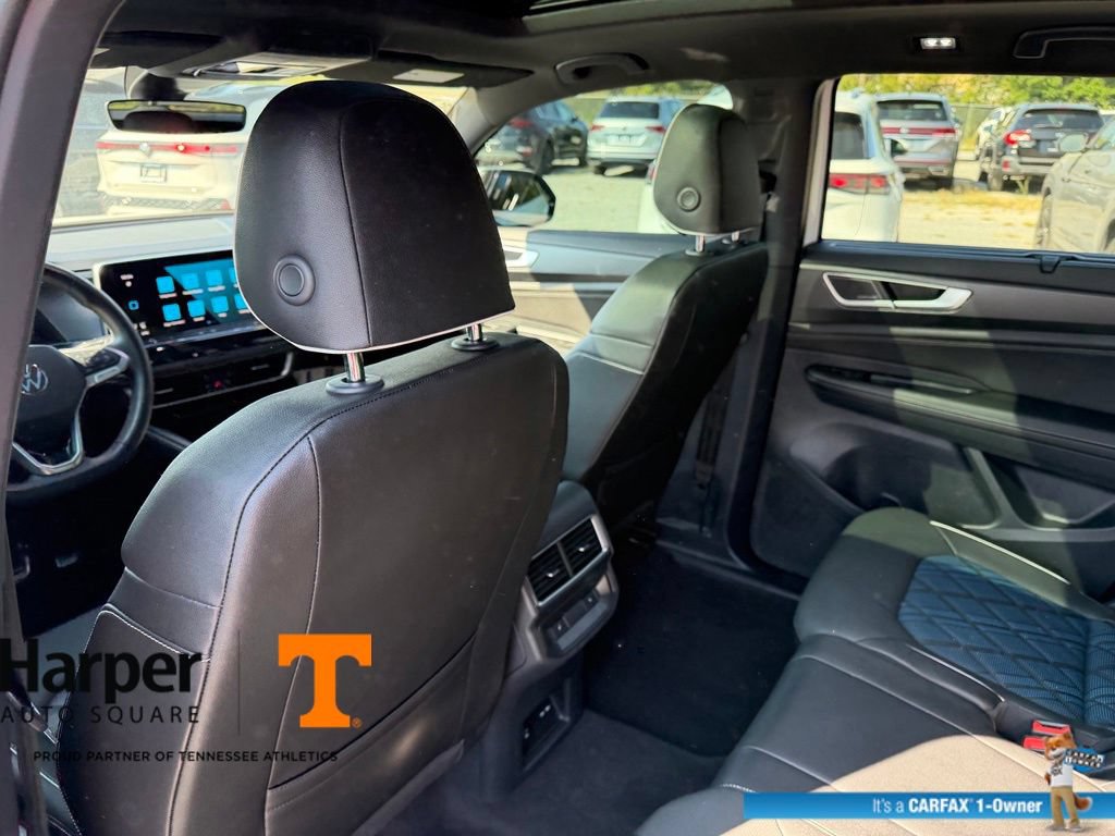 Used 2025 Volkswagen Atlas Cross Sport SEL Premium R-Line AWD/4WD image 11