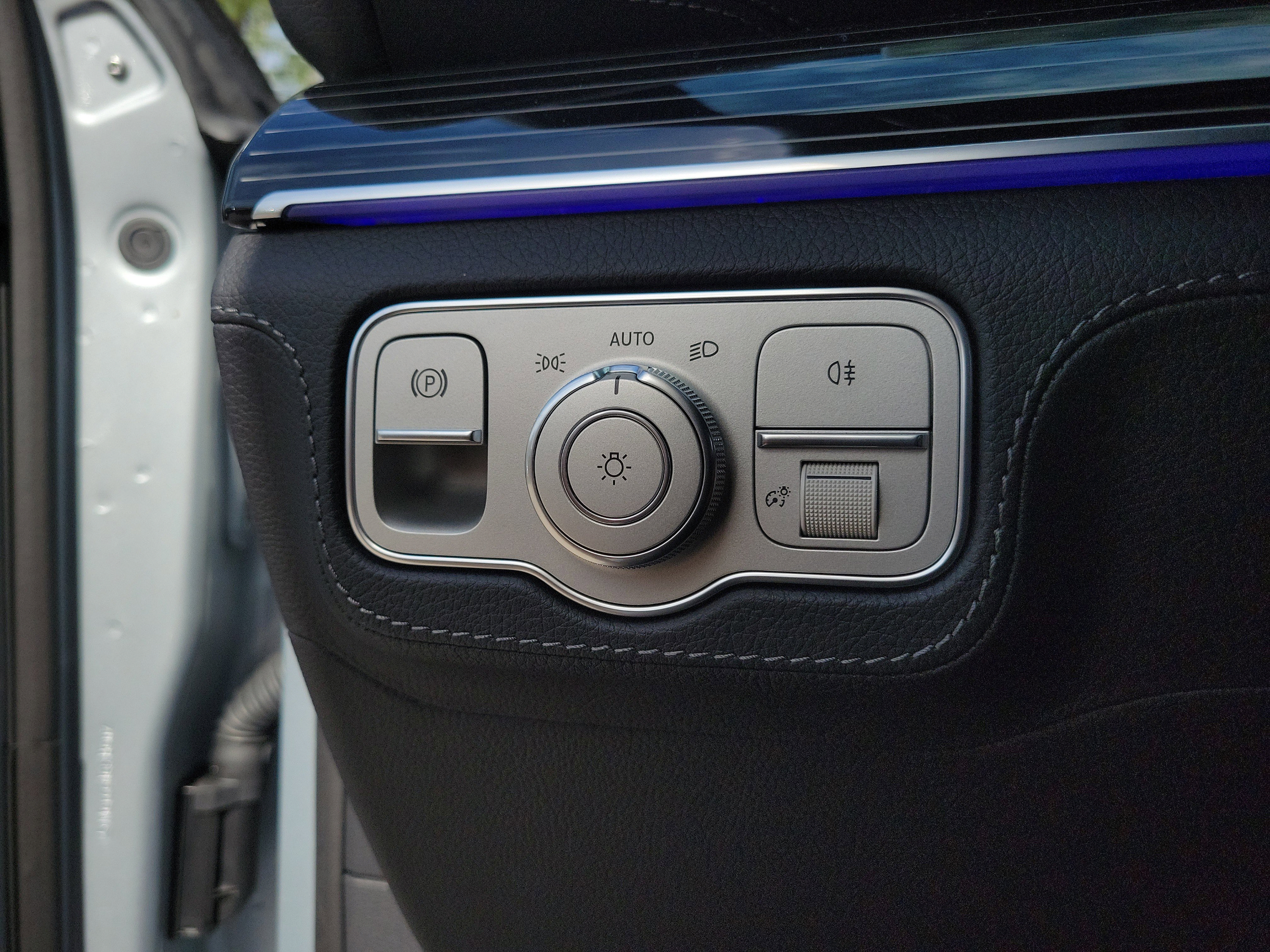 New 2026 Mercedes-Benz GLS 580 4MATIC image 21