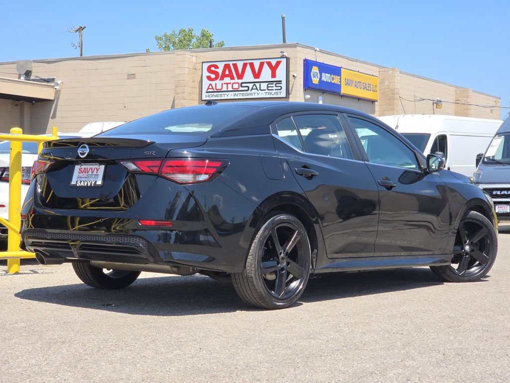 Used 2022 Nissan Sentra SR w/ Midnight Edition FWD image 14
