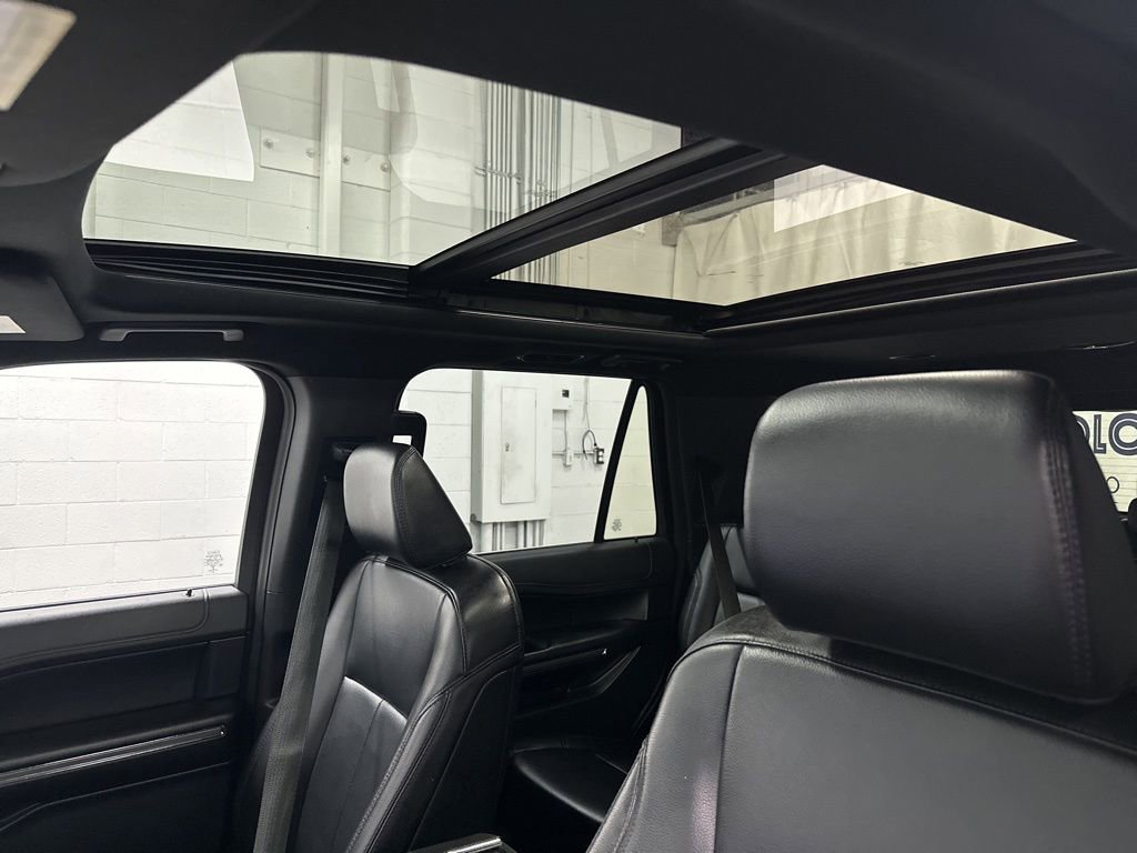 Used 2021 Ford Expedition XLT AWD/4WD image 36