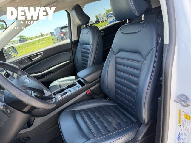 Used 2024 Ford Edge SEL w/ Sport Appearance Package AWD/4WD image 11