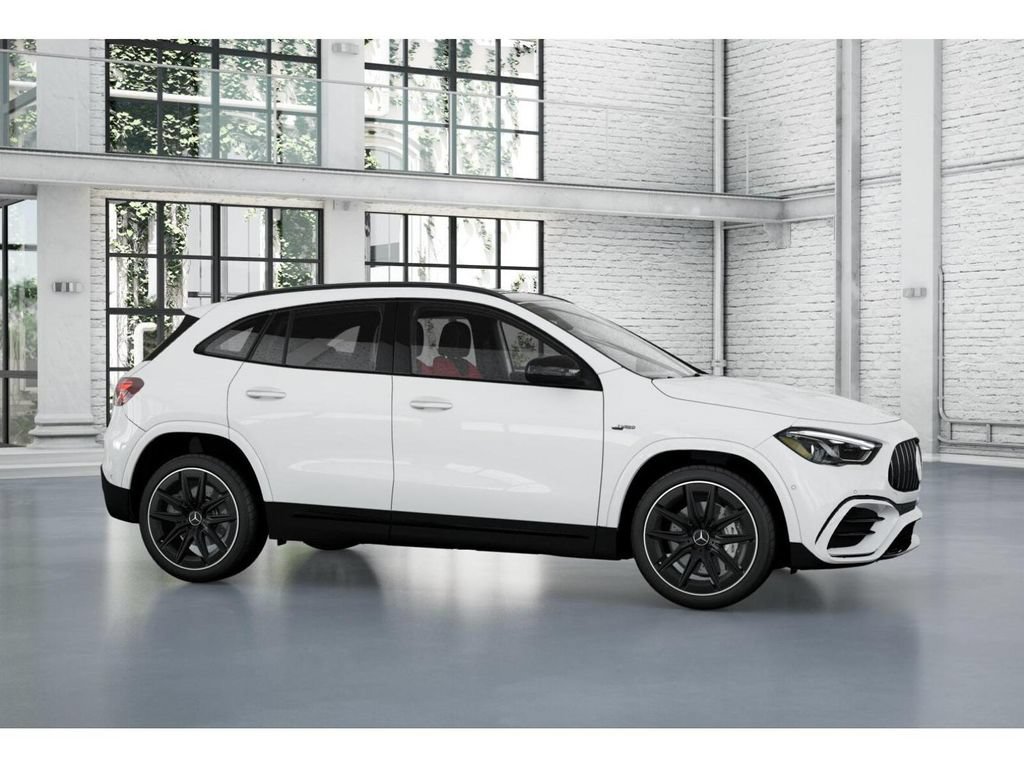 New 2026 Mercedes-Benz GLA 35 AMG 4MATIC image 14