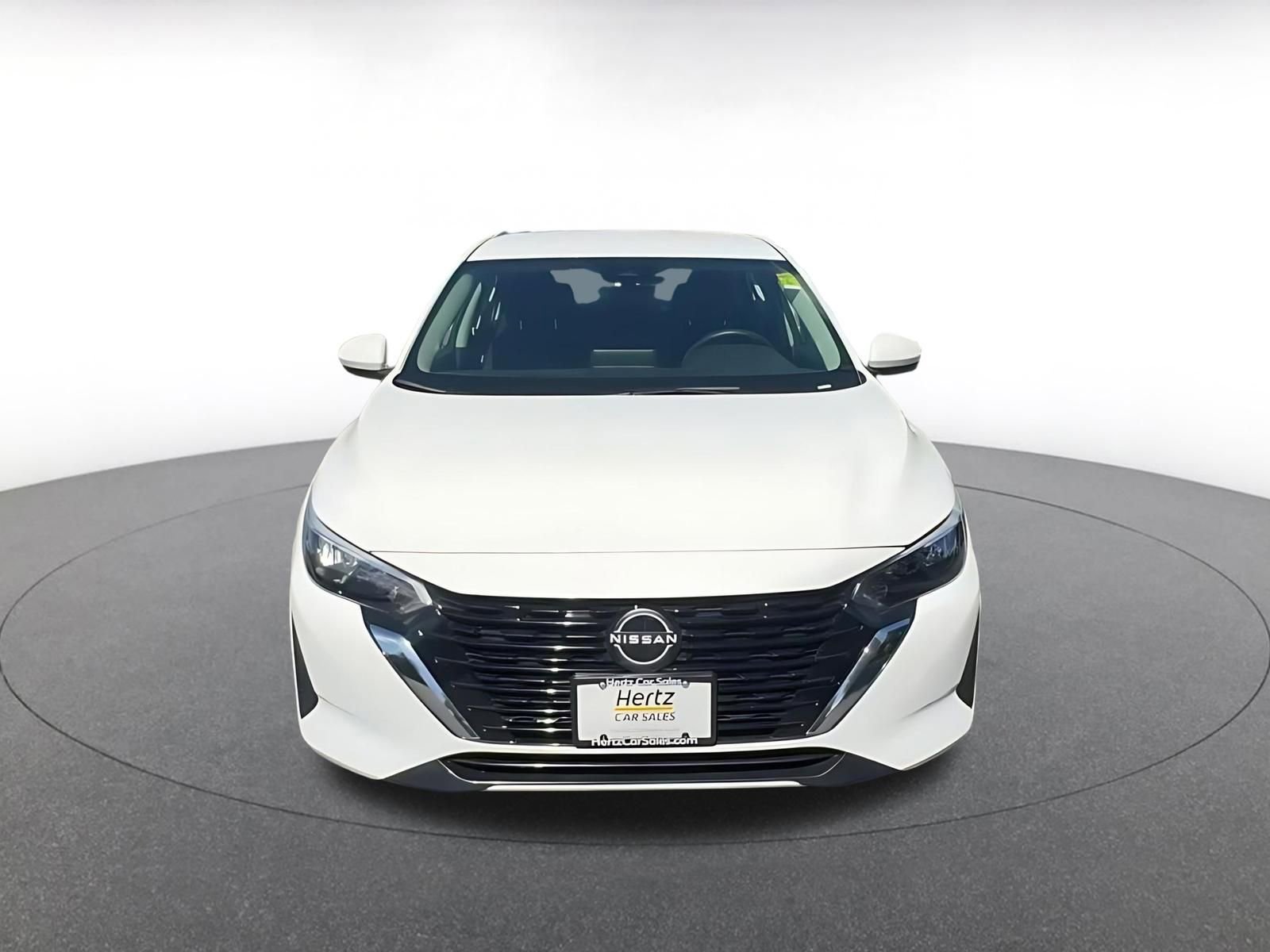 Used 2025 Nissan Sentra SV FWD image 4