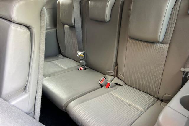 Certified 2019 Toyota Highlander Plus FWD image 16