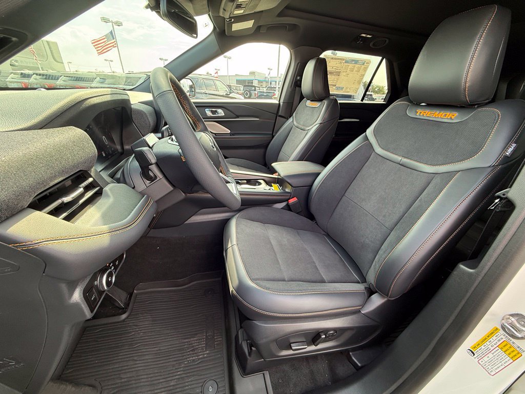 New 2027 Ford Explorer Tremor w/ Sun And Sound Package AWD/4WD image 17