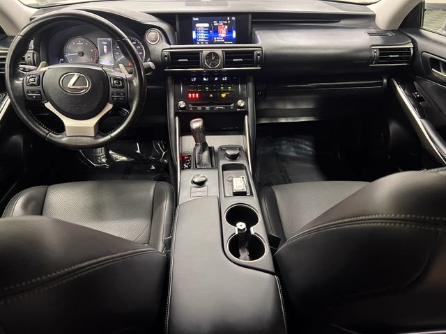 Used 2017 Lexus IS 200t RWD image 14