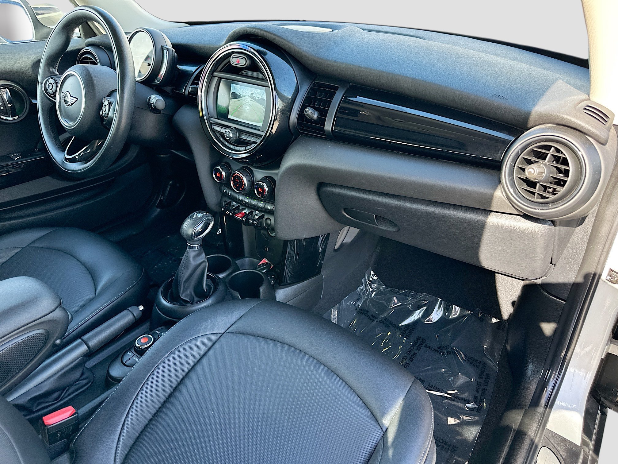 Used 2019 MINI Cooper 2-Door Hardtop FWD image 27