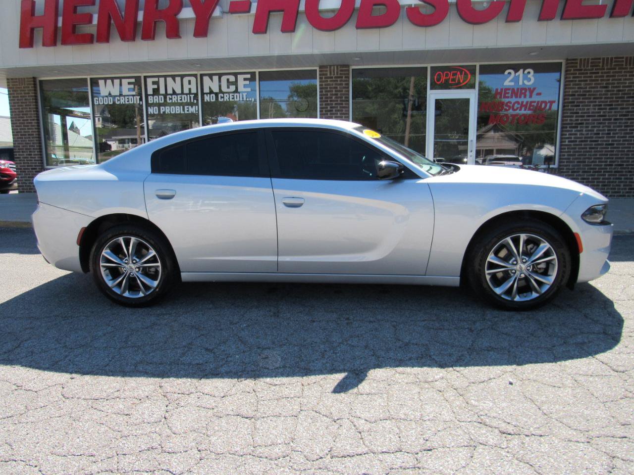 Used 2023 Dodge Charger SXT w/ Blacktop Special Edition AWD/4WD image 9