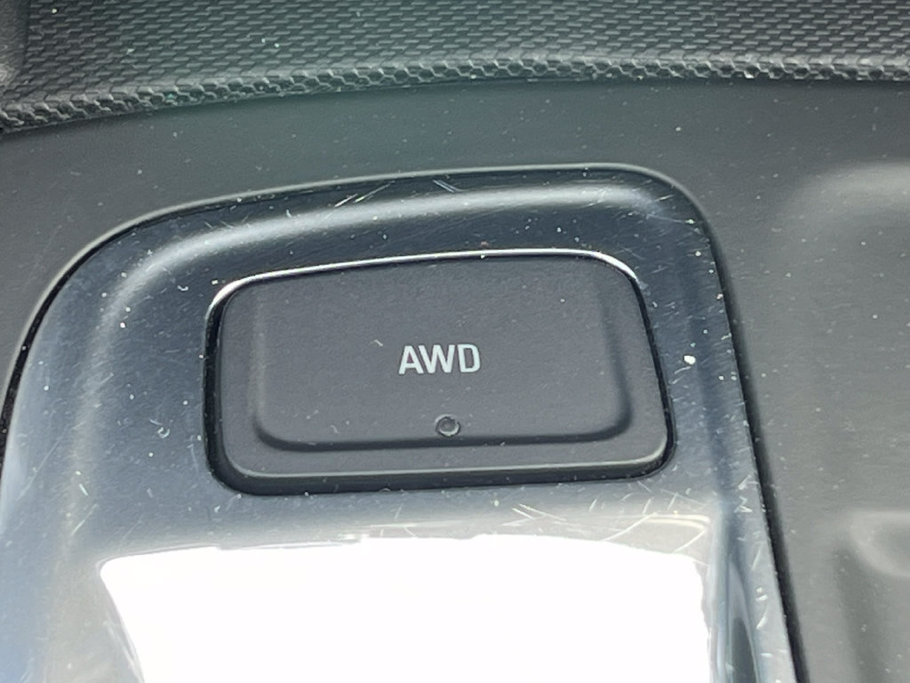 Used 2024 Chevrolet Equinox LT AWD/4WD image 27