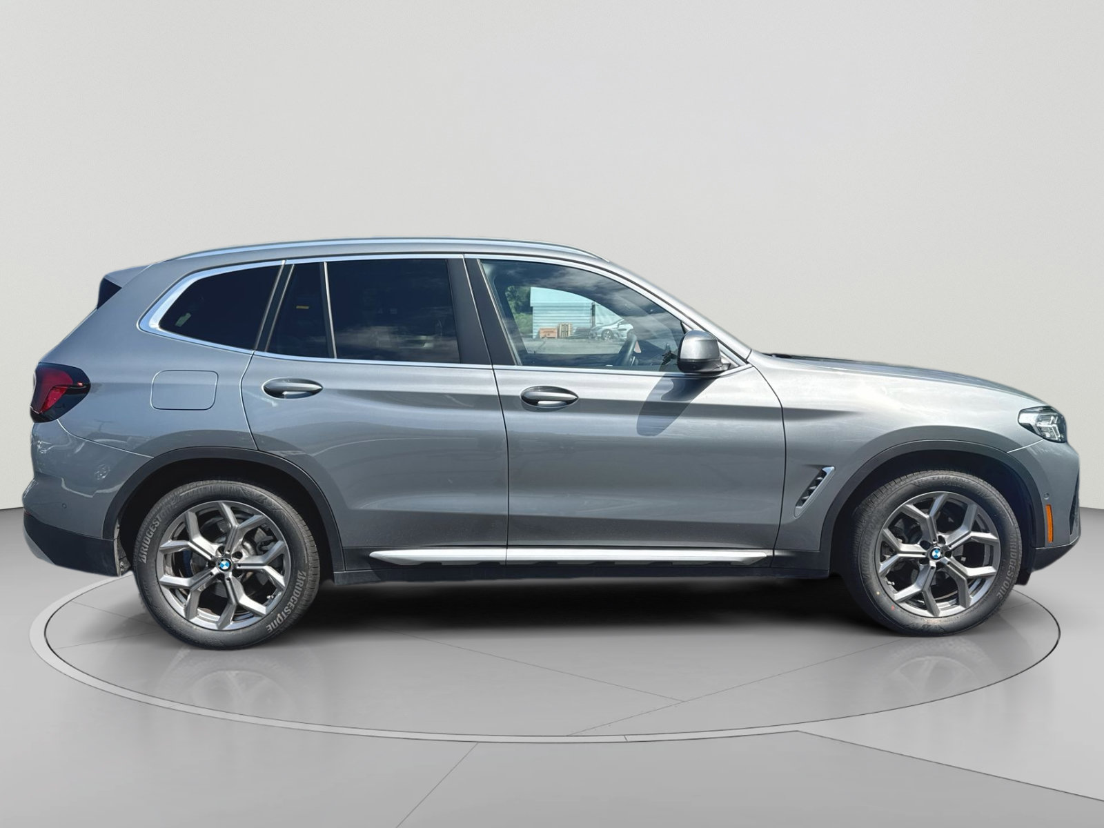 Used 2024 BMW X3 xDrive30i w/ Premium Package w/ZPA AWD/4WD image 34