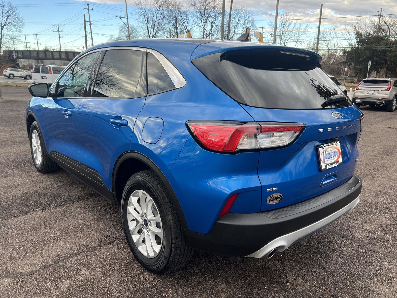 Used 2021 Ford Escape SE w/ Convenience Package image 5