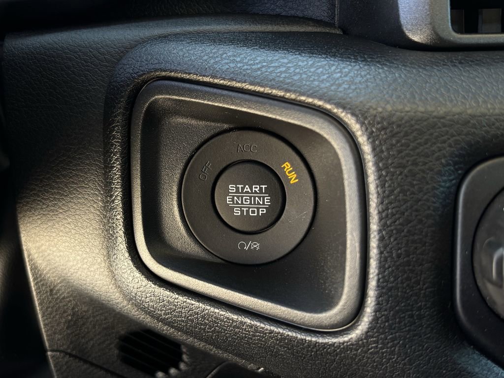 New 2026 Jeep Gladiator Sport AWD/4WD image 13