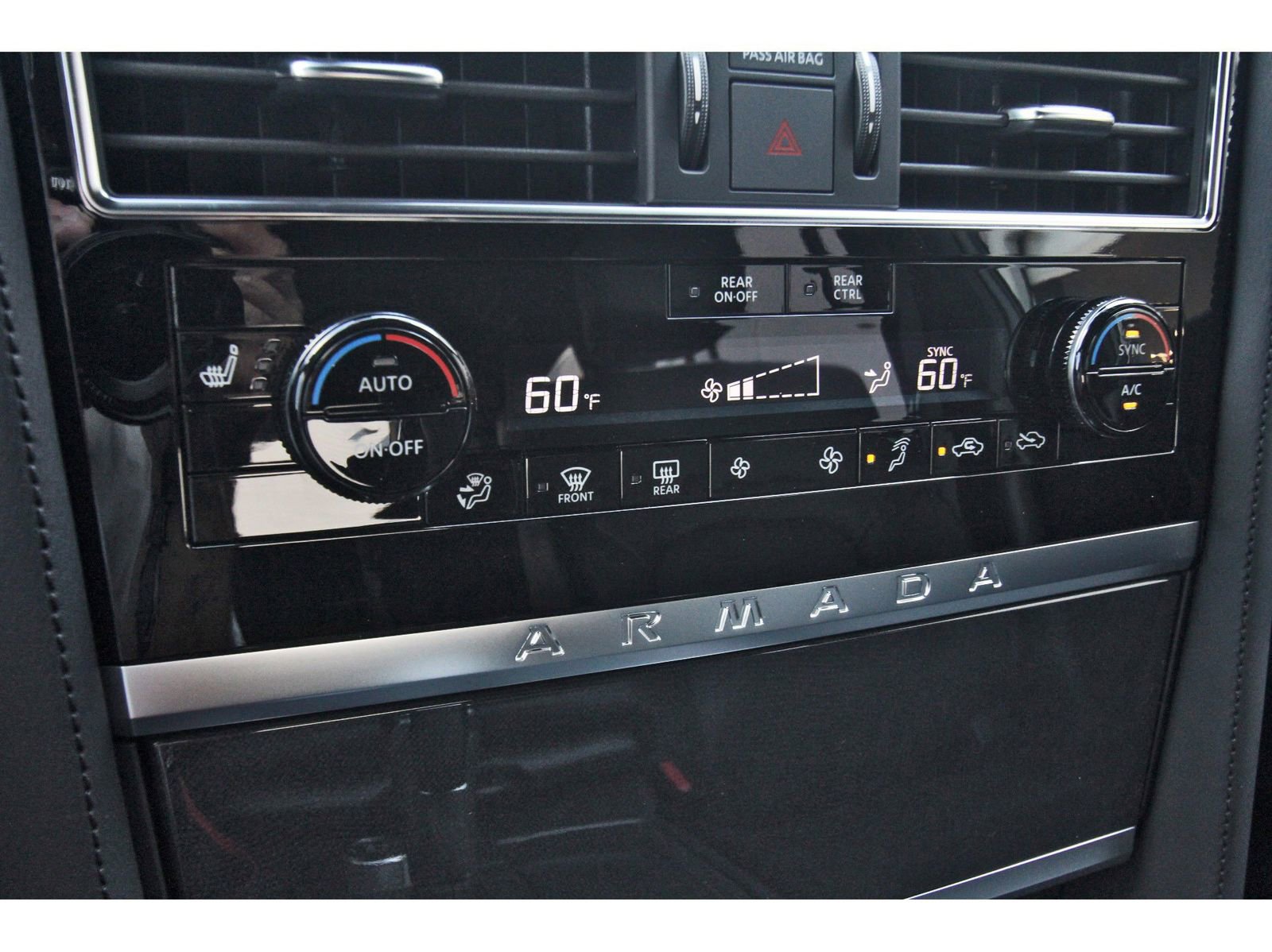 Used 2024 Nissan Armada SL w/ Midnight Edition Package image 29