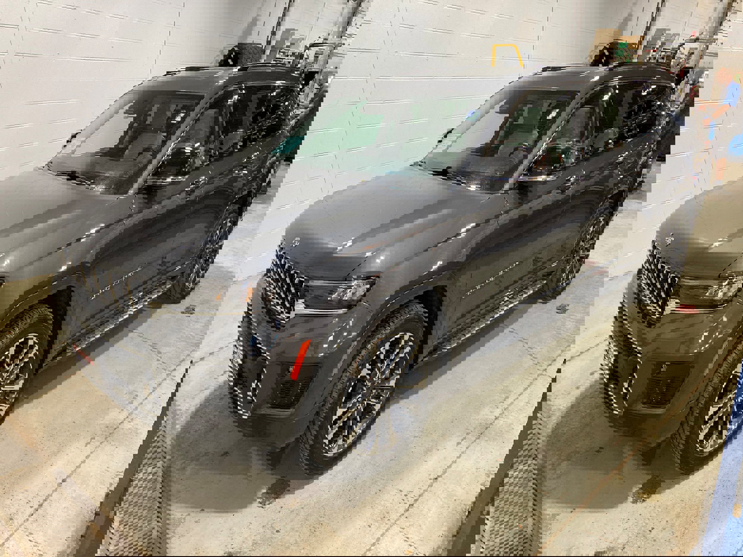 Used 2022 Jeep Grand Cherokee L Overland w/ Luxury Tech Group IV