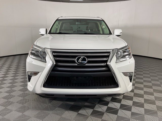 Used 2015 Lexus GX 460 Luxury w/ Preferred Accessory Package AWD/4WD image 2