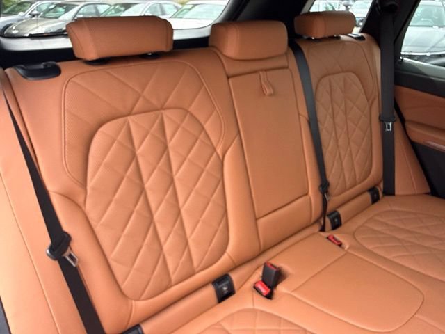 Used 2024 BMW X5 xDrive40i AWD/4WD image 29
