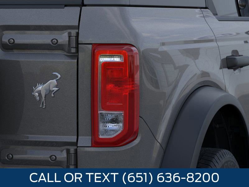 New 2025 Ford Bronco 4-Door image 24