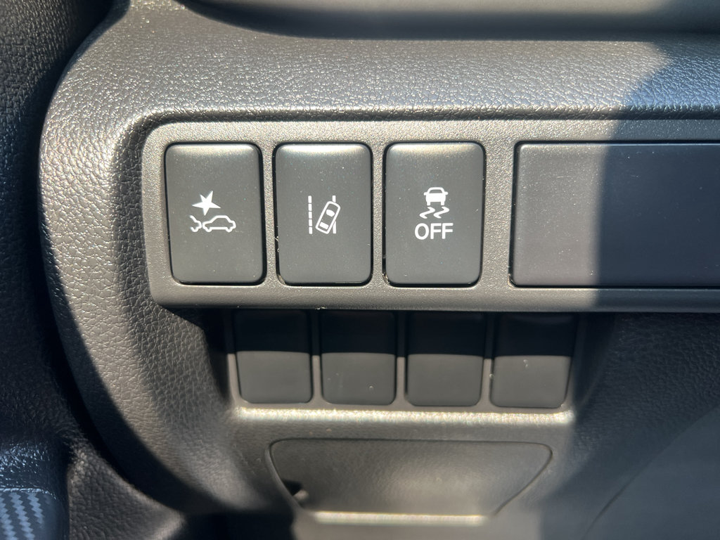 Used 2024 Mitsubishi Eclipse Cross Ralliart AWD/4WD image 13