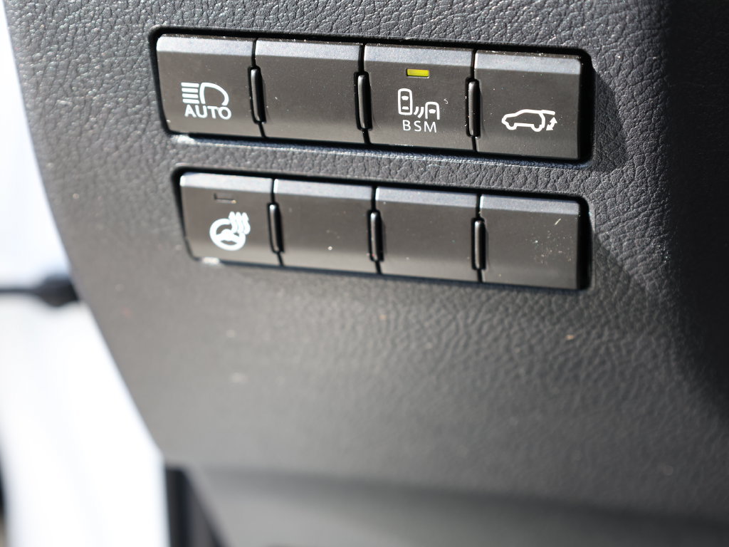 Used 2020 Lexus NX 300 FWD w/ Black Line Edition image 35