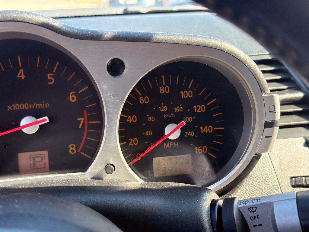 Used 2003 Nissan 350Z Touring RWD image 12