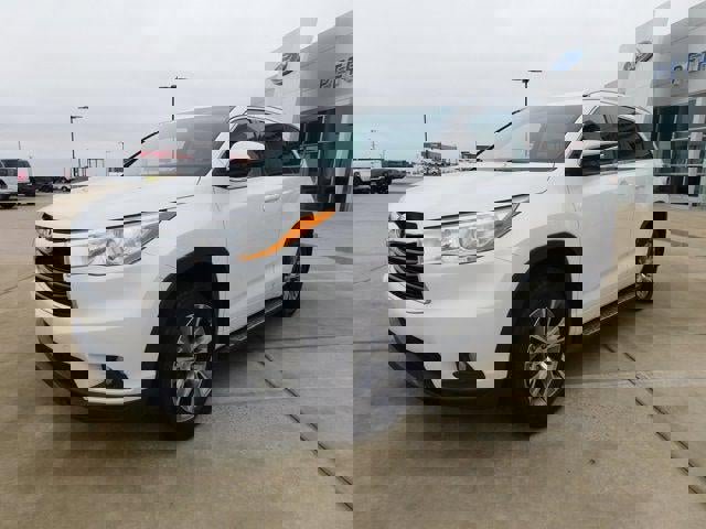 Used 2014 Toyota Highlander XLE image 23