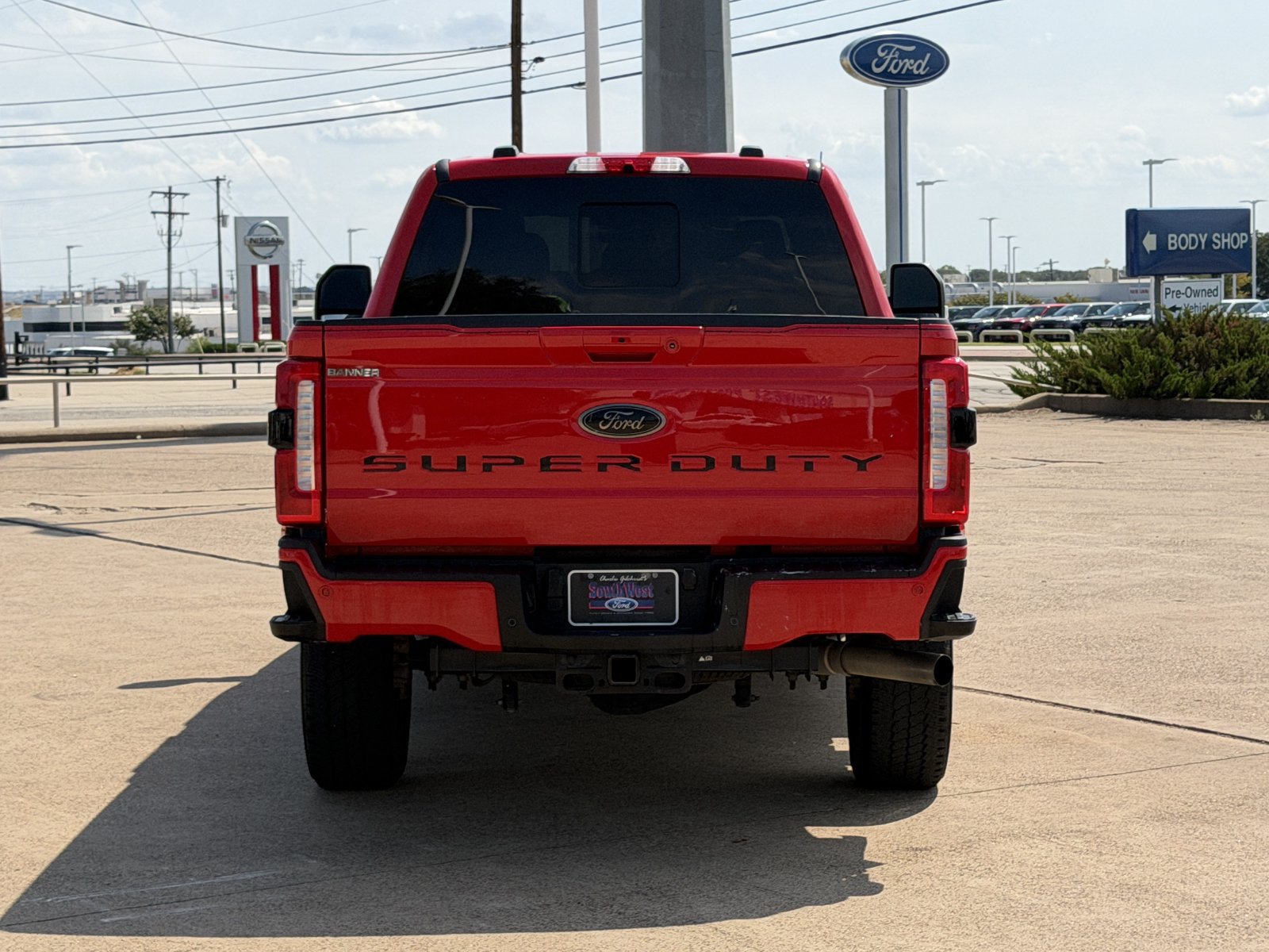 Used 2025 Ford F250 Lariat w/ Black Appearance Package AWD/4WD image 5