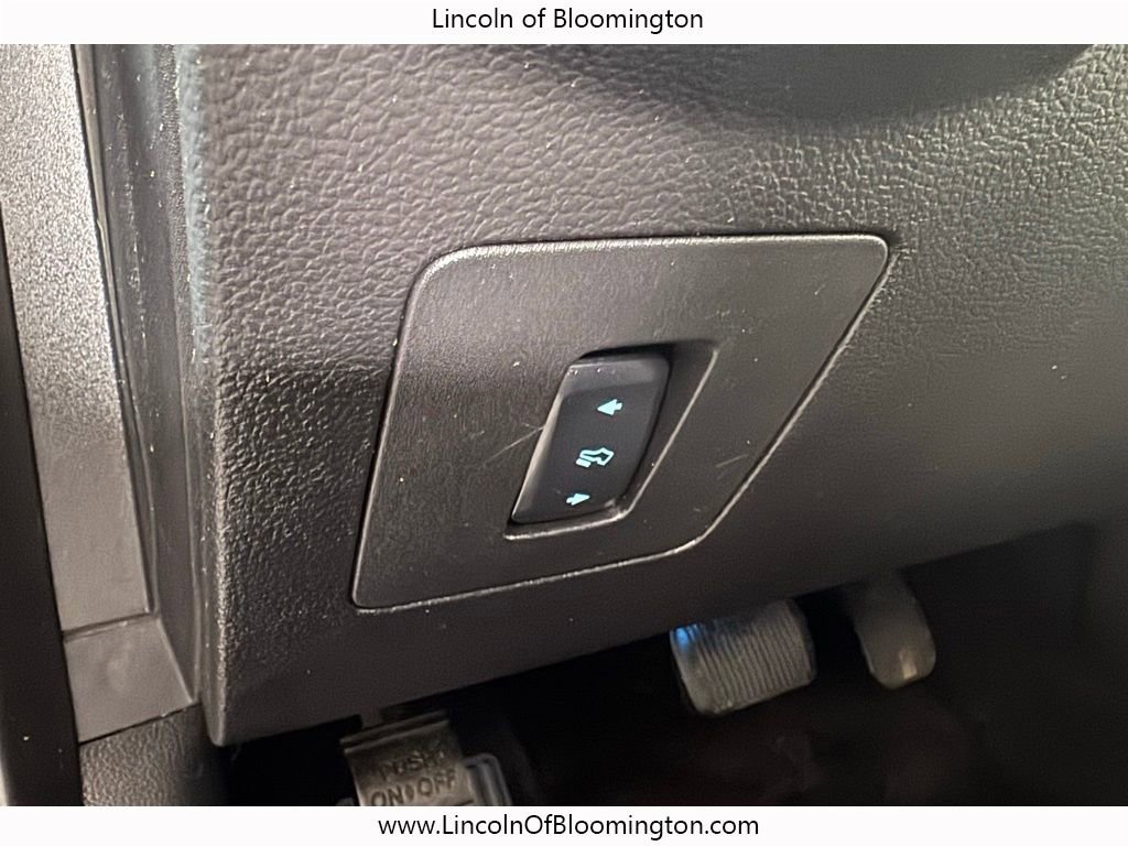 Used 2016 Ford F150 Lariat w/ Equipment Group 502A Luxury AWD/4WD image 36