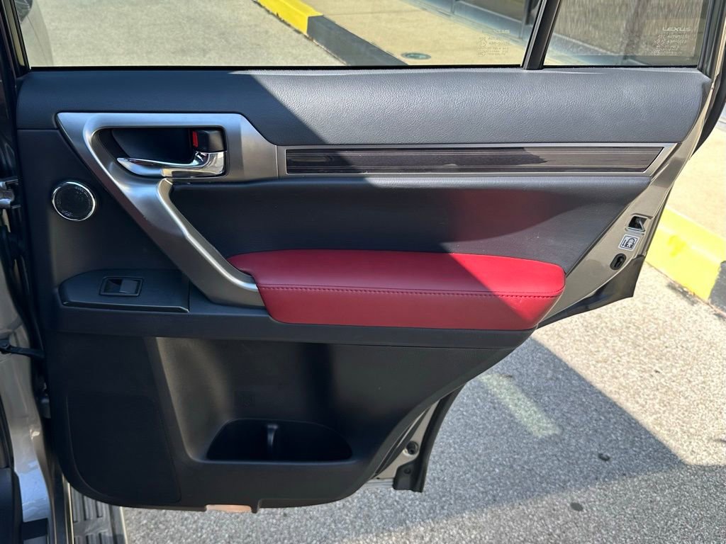 Used 2022 Lexus GX 460 Luxury image 25