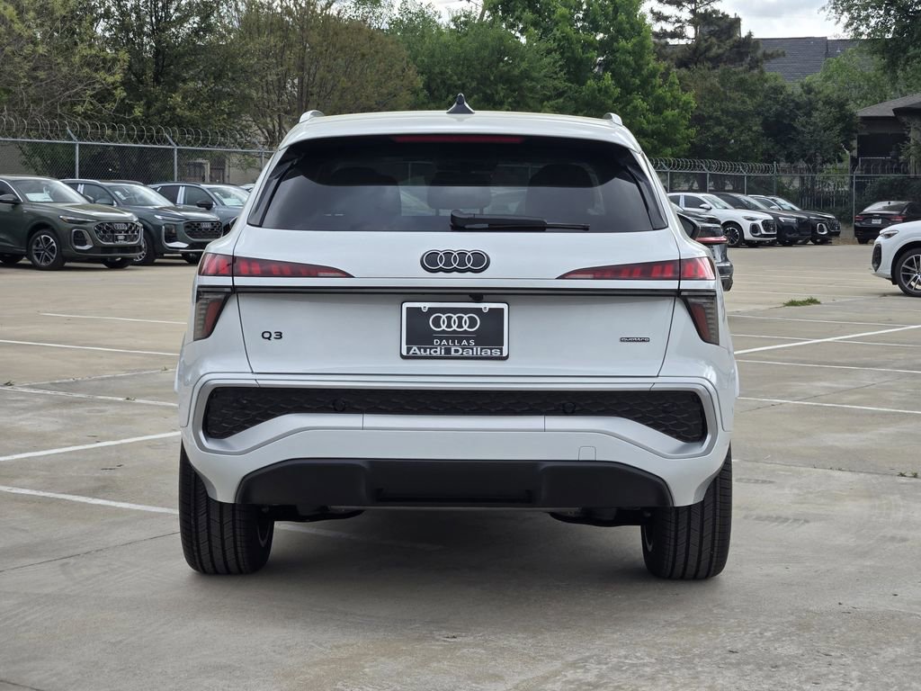 New 2026 Audi Q3 quattro 2.0T image 9