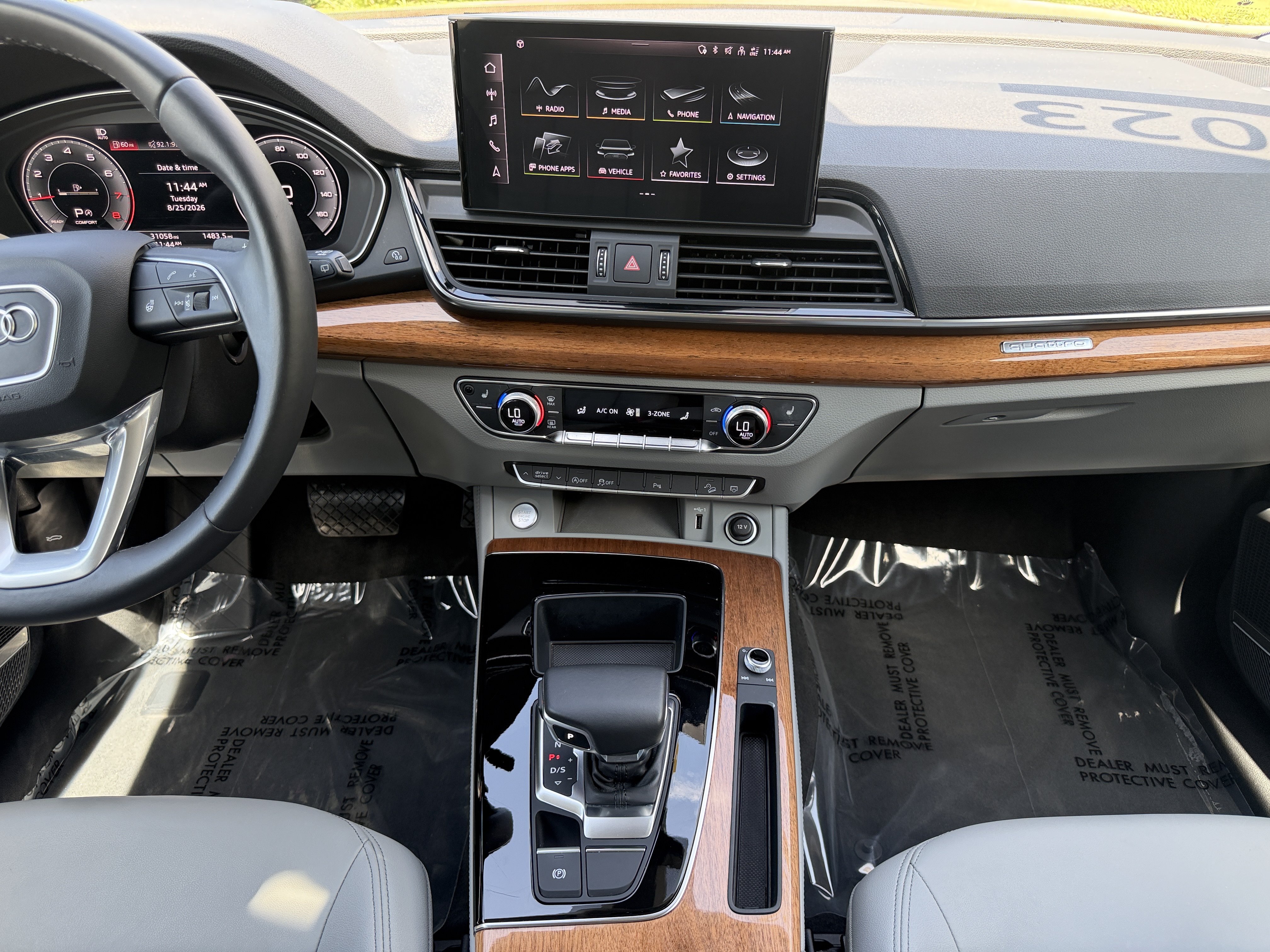 Certified 2023 Audi Q5 2.0T Premium Plus w/ Premium Plus Package AWD/4WD image 16