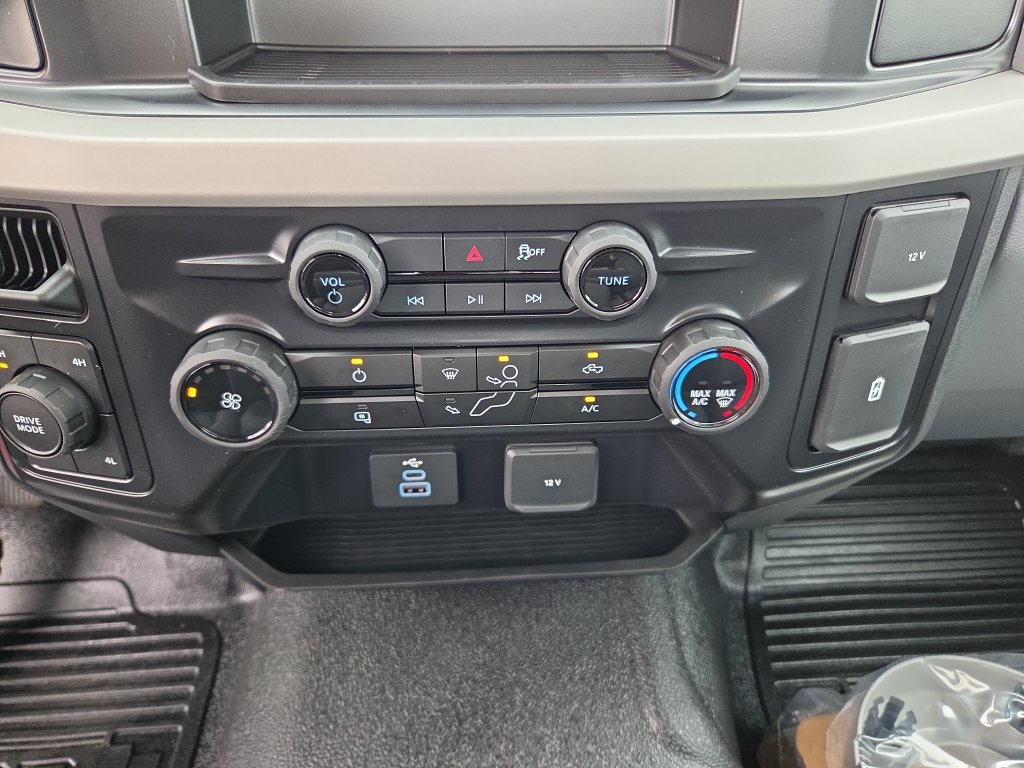 New 2027 Ford F250 XL w/ Snow Plow Prep Package AWD/4WD image 30