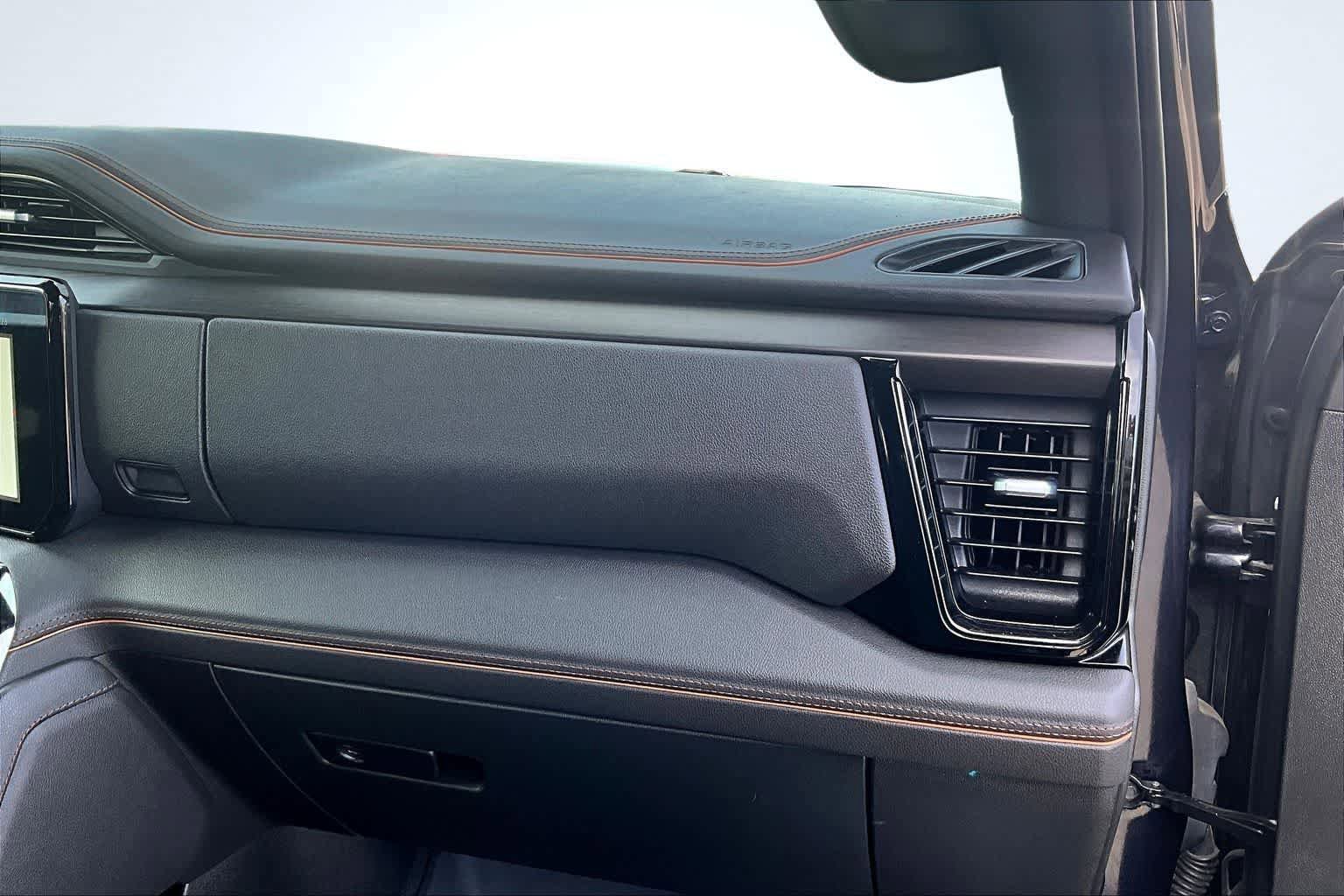 Used 2023 GMC Sierra 1500 AT4 AWD/4WD image 24