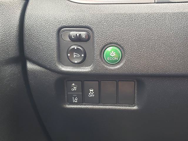 Used 2020 Honda Pilot LX image 26