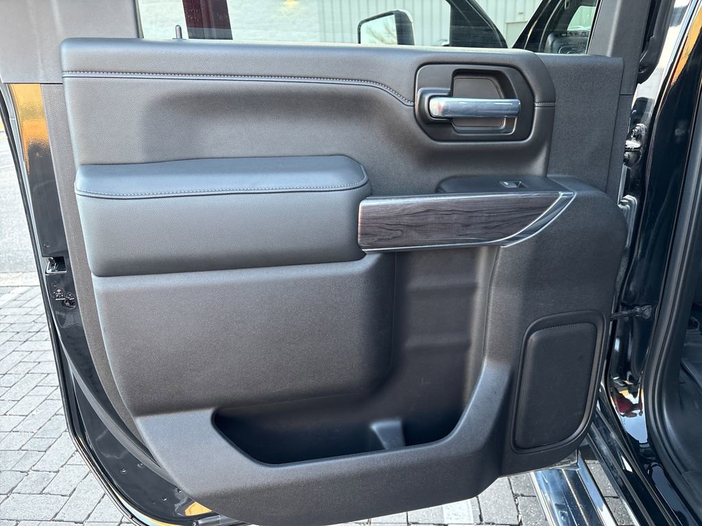 Certified 2022 Chevrolet Silverado 2500 LTZ image 38