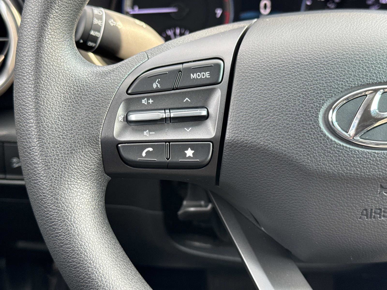 Certified 2023 Hyundai Kona SEL image 10