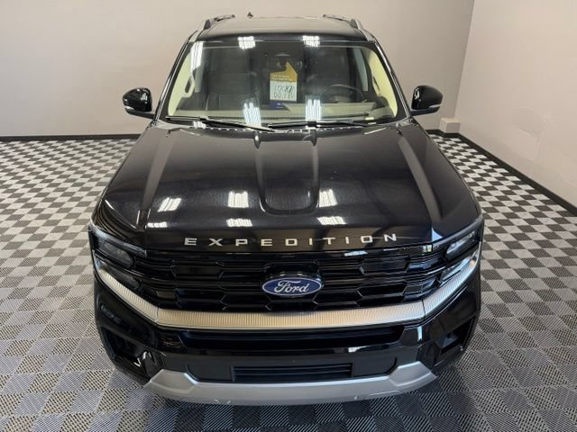 Used 2025 Ford Expedition Max Platinum AWD/4WD image 5
