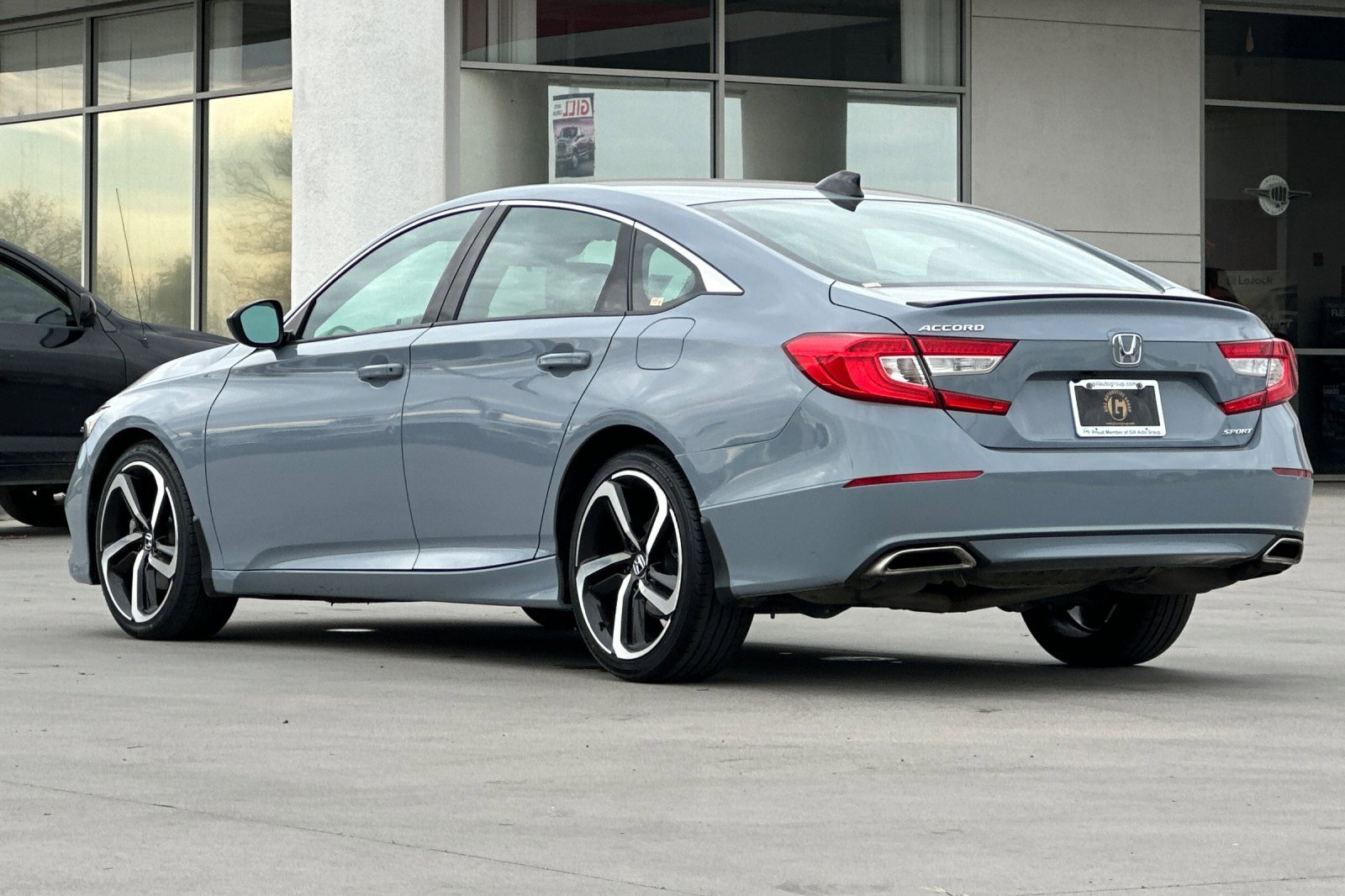 Used 2022 Honda Accord Sport image 4