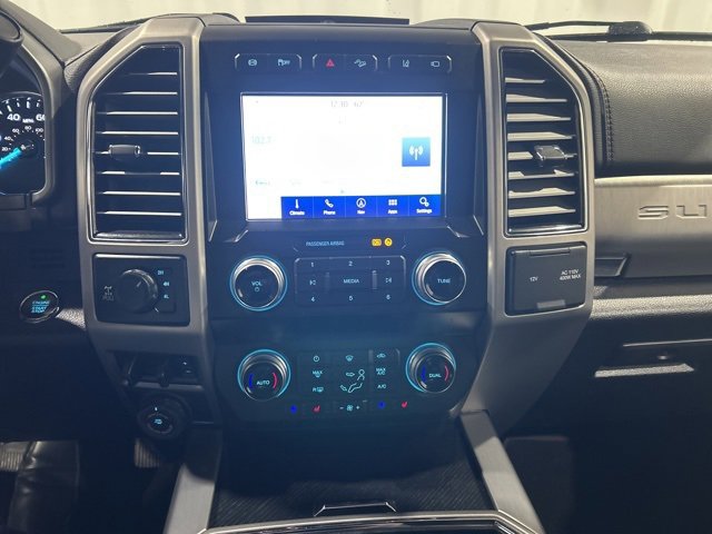 Used 2020 Ford F350 Platinum w/ FX4 Off-Road Package image 18