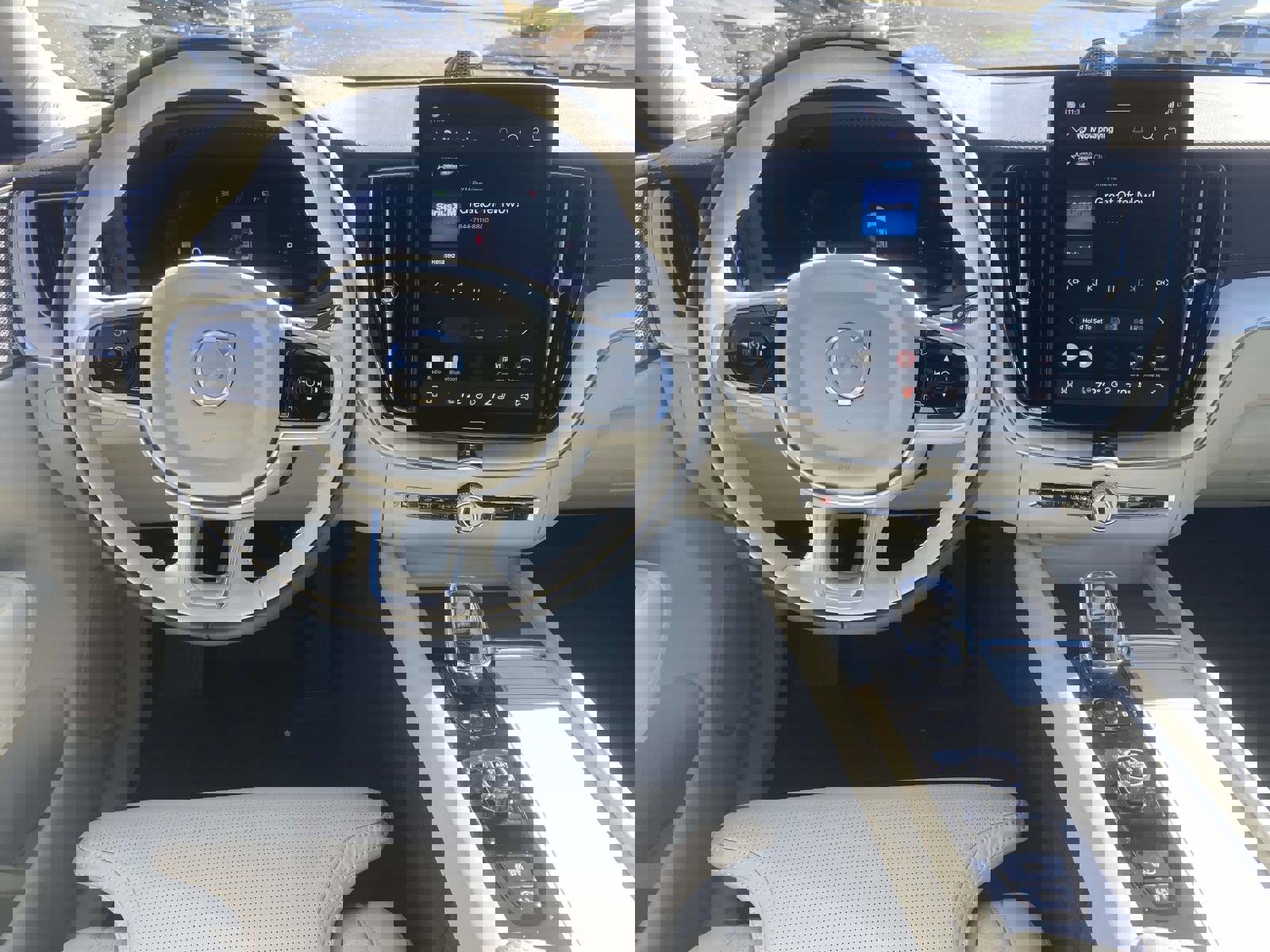 Certified 2026 Volvo XC60 T8 Ultra image 14