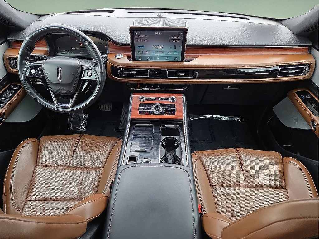 Used 2022 Lincoln Aviator Reserve w/ Equipment Group 201A image 17