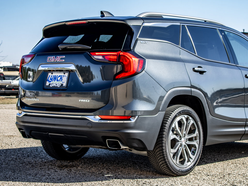 Used 2018 GMC Terrain SLT w/ Preferred Package image 18