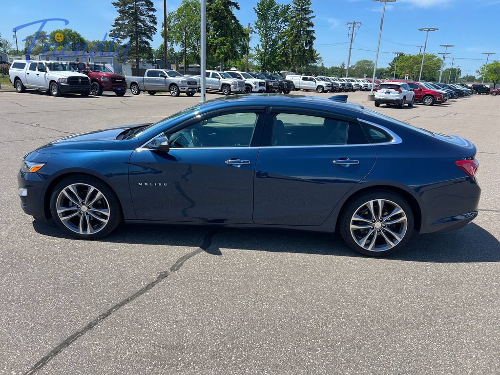 Certified 2020 Chevrolet Malibu Premier FWD image 2