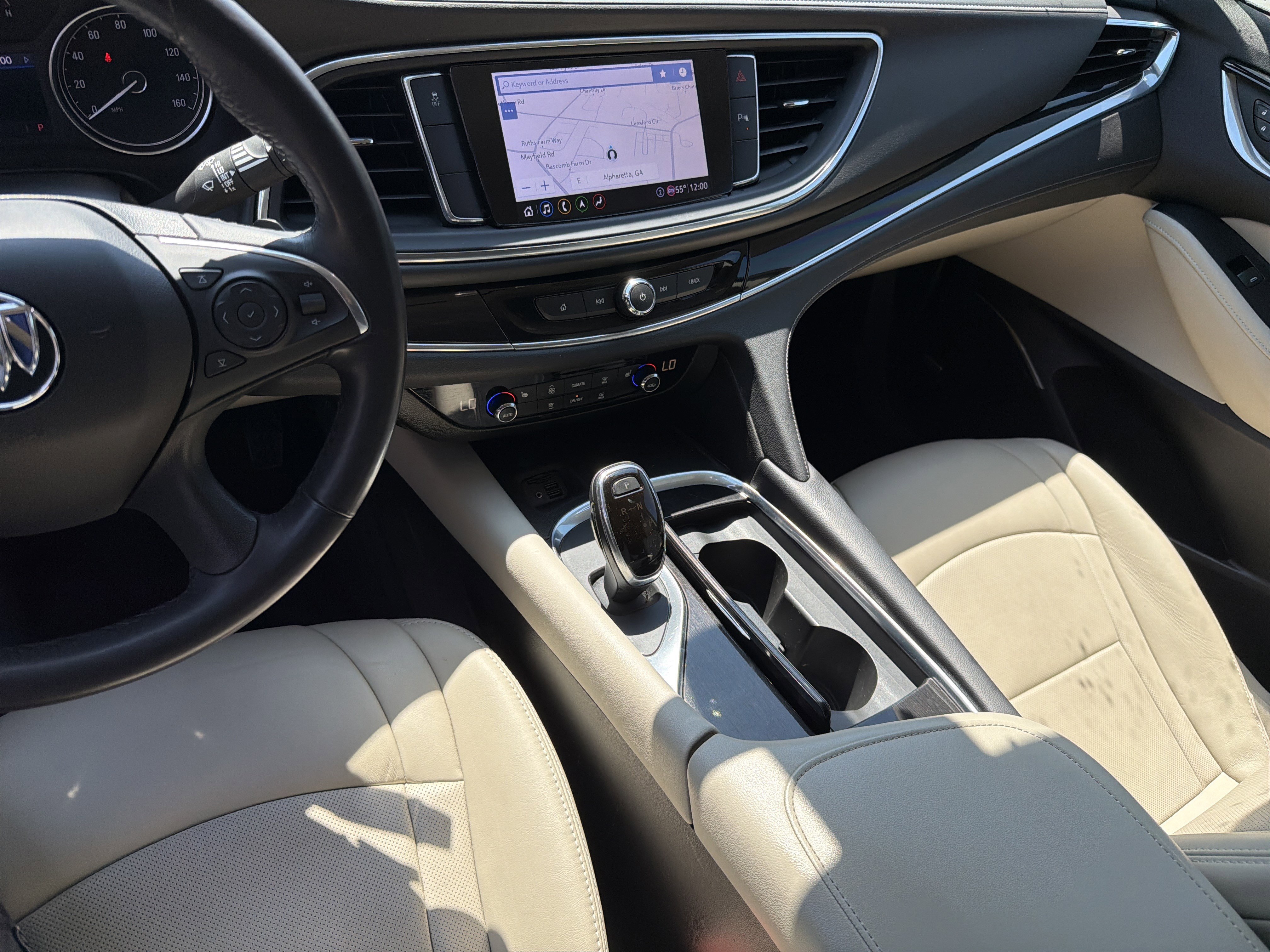 Used 2020 Buick Enclave Essence w/ Sound and Sites Package image 32