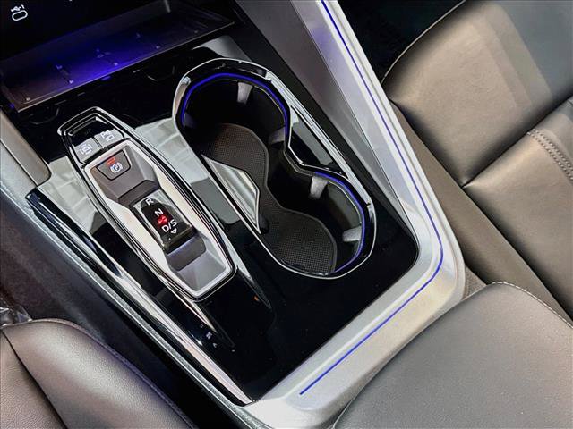 Used 2025 Audi Q5 Premium AWD/4WD image 15