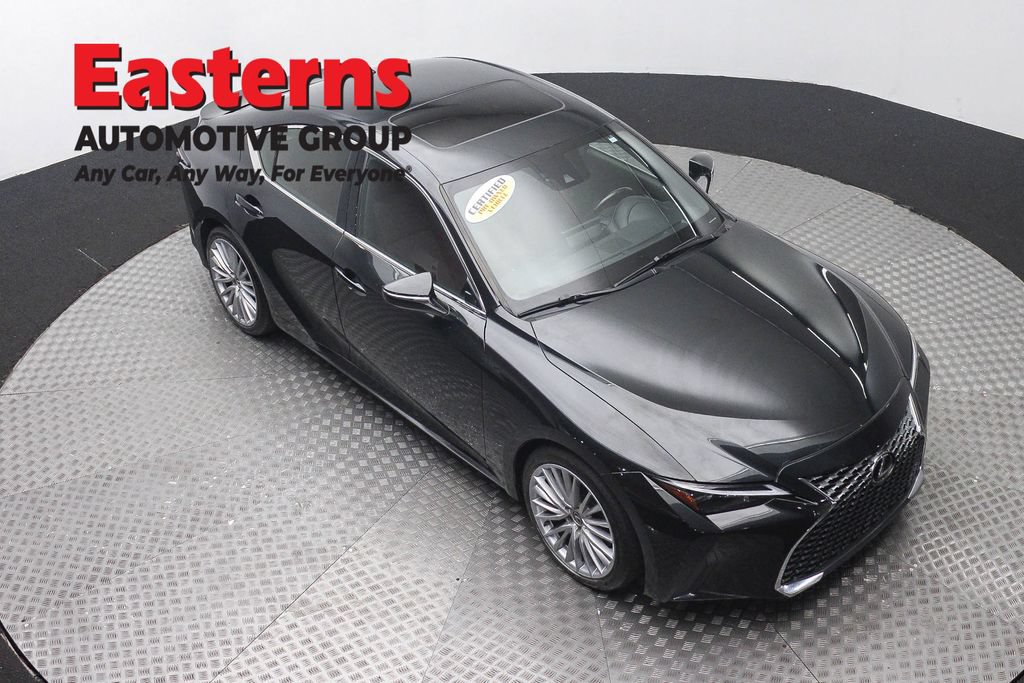 Used 2022 Lexus IS 300 AWD w/ Premium Package image 3