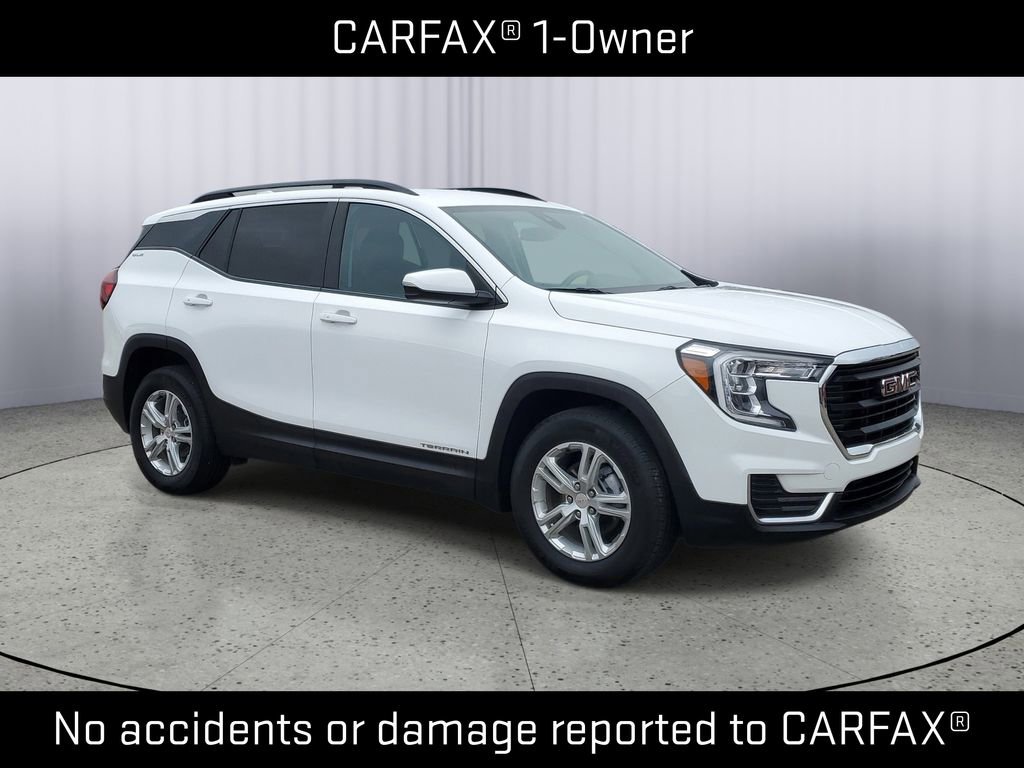 Certified 2023 GMC Terrain SLE w/ Driver Convenience Package image 2