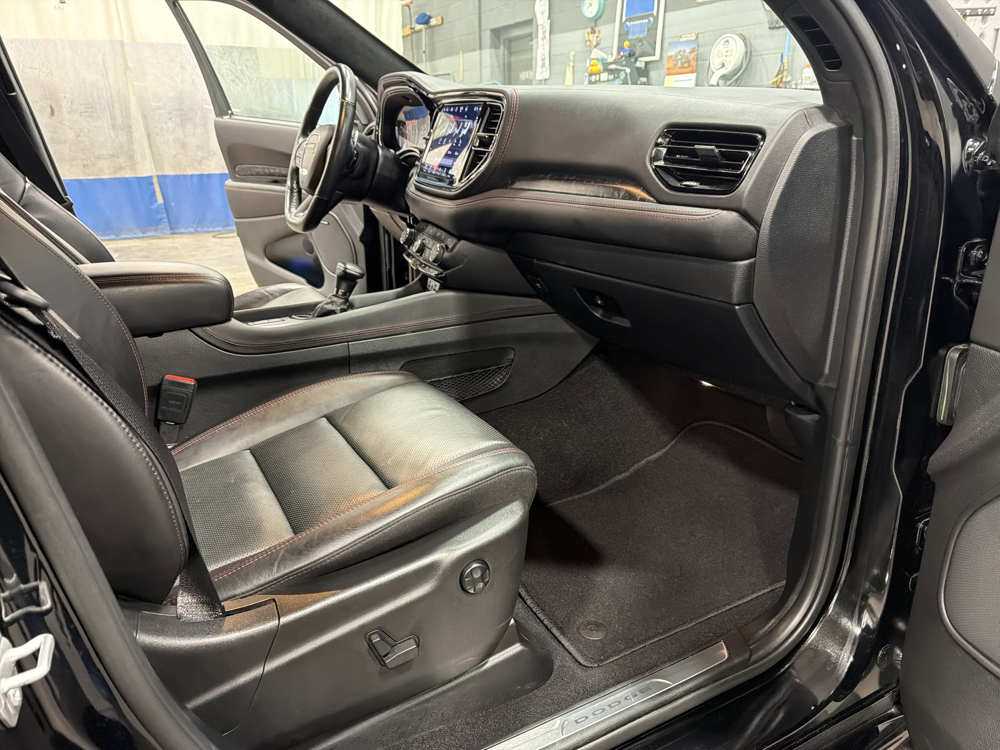 Used 2024 Dodge Durango R/T image 27